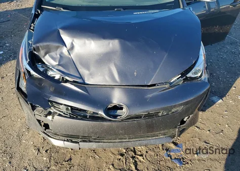 2018 Toyota Prius z USA, uszkodzony, nr VIN JTDKARFU3J3554671